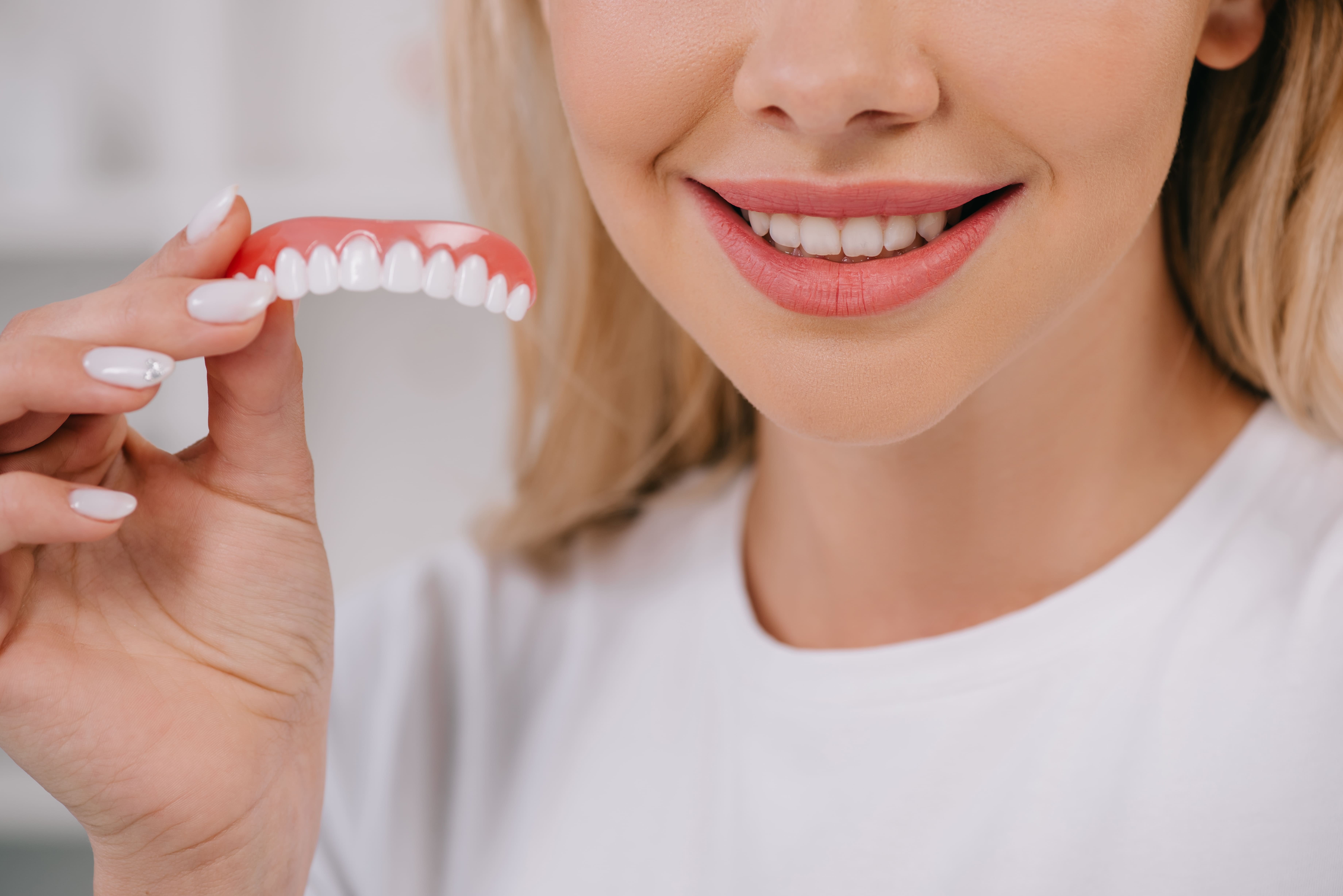 Guide to Upper Complete Dentures in Stoneham